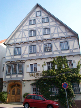 Fachwerkgeb&auml;ude Weinhof in Ulm